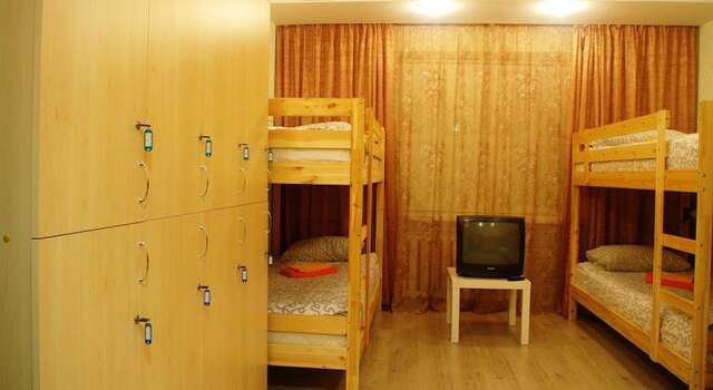 Хостел  Апельсин Ижевск-8